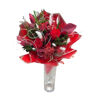 Dlhotrvácna kytica 3 červených ruží a slamienok
